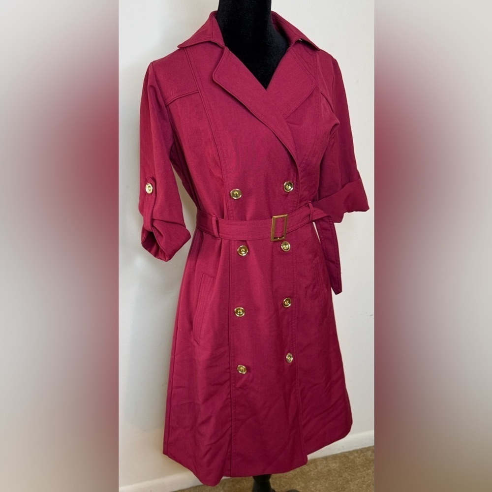 Sharagano Red wrap shirt dress belted gold tone buttons, buckle pockets 4 EUC - Picture 8 of 9